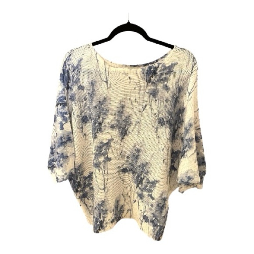 Luisa Ricci Floral Knit Sweater, Size L, Blue & White, Dolman Sleeves. - Picture 2 of 8